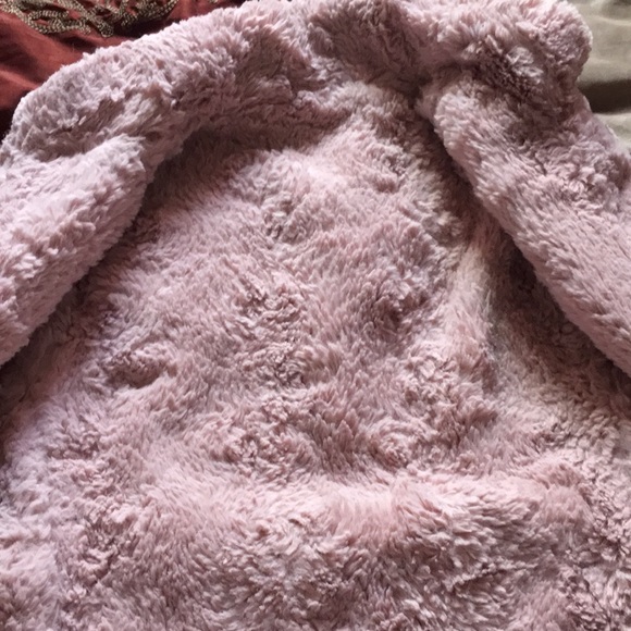 Pink warm and fuzzy coat. - Picture 2 of 5